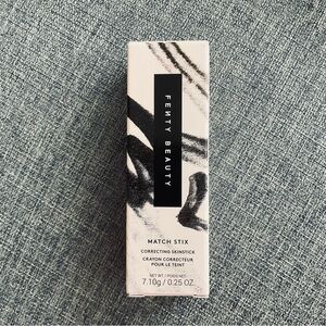 FENTY BEAUTY Women Match Stix